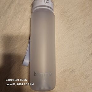 BRIMMA 32 oz water bottle